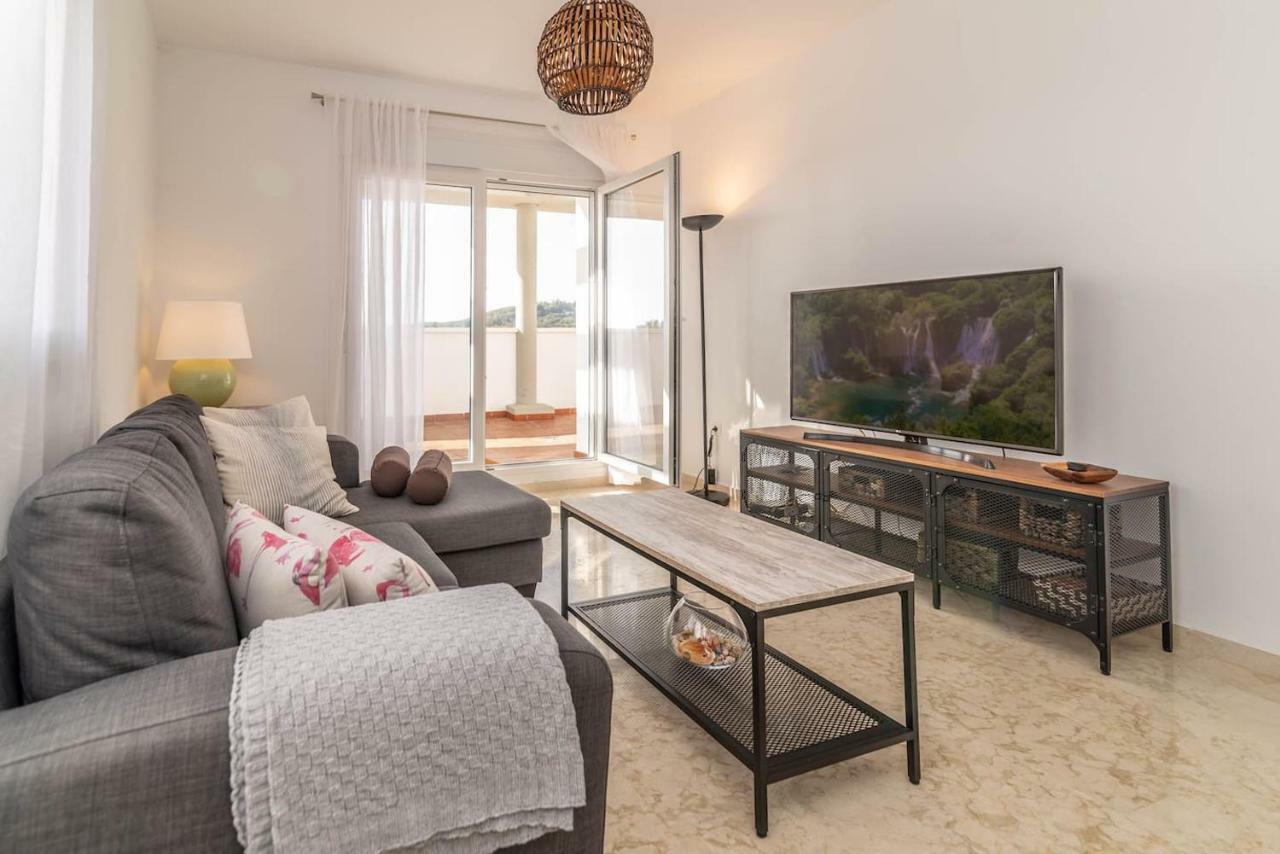 Recently Decorated 2Bdr Penthouse In Fuengirola Apartment Bagian luar foto